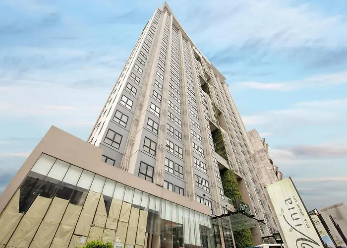 Oyo 263 Vinia Residences 2*