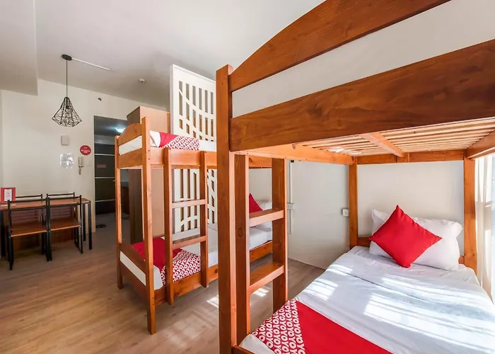 ホテル Oyo 263 Vinia Residences