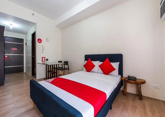 Oyo 263 Vinia Residences ホテル 2*