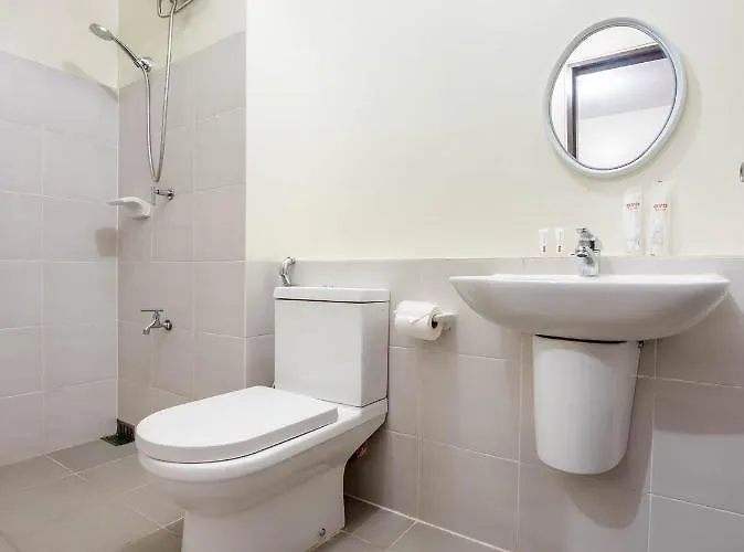 ホテル Oyo 263 Vinia Residences